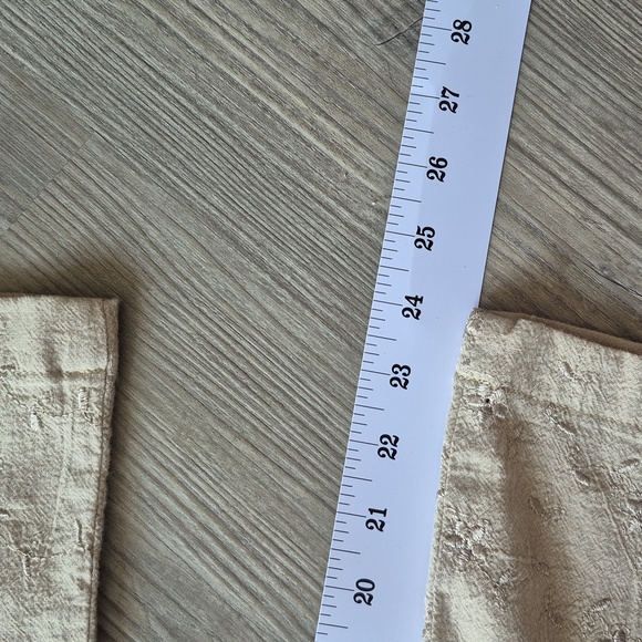 Beige Cotton USA Set with Embroidery Details. - Picture 10 of 13